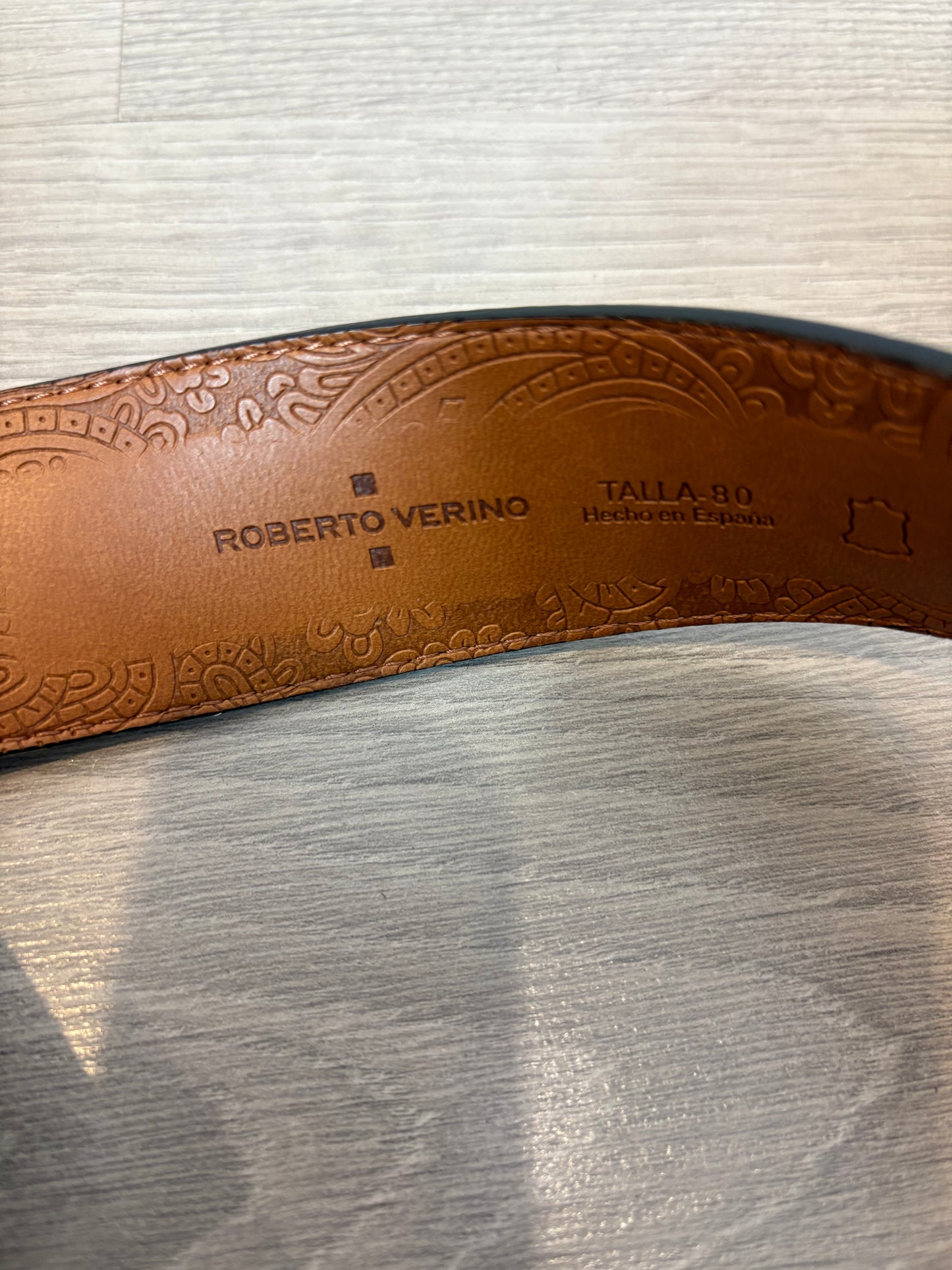 ROBERTO VERINO. Cinturón piel hebilla inciales