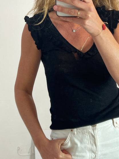 ESSENTIEL. Black knit top Tm