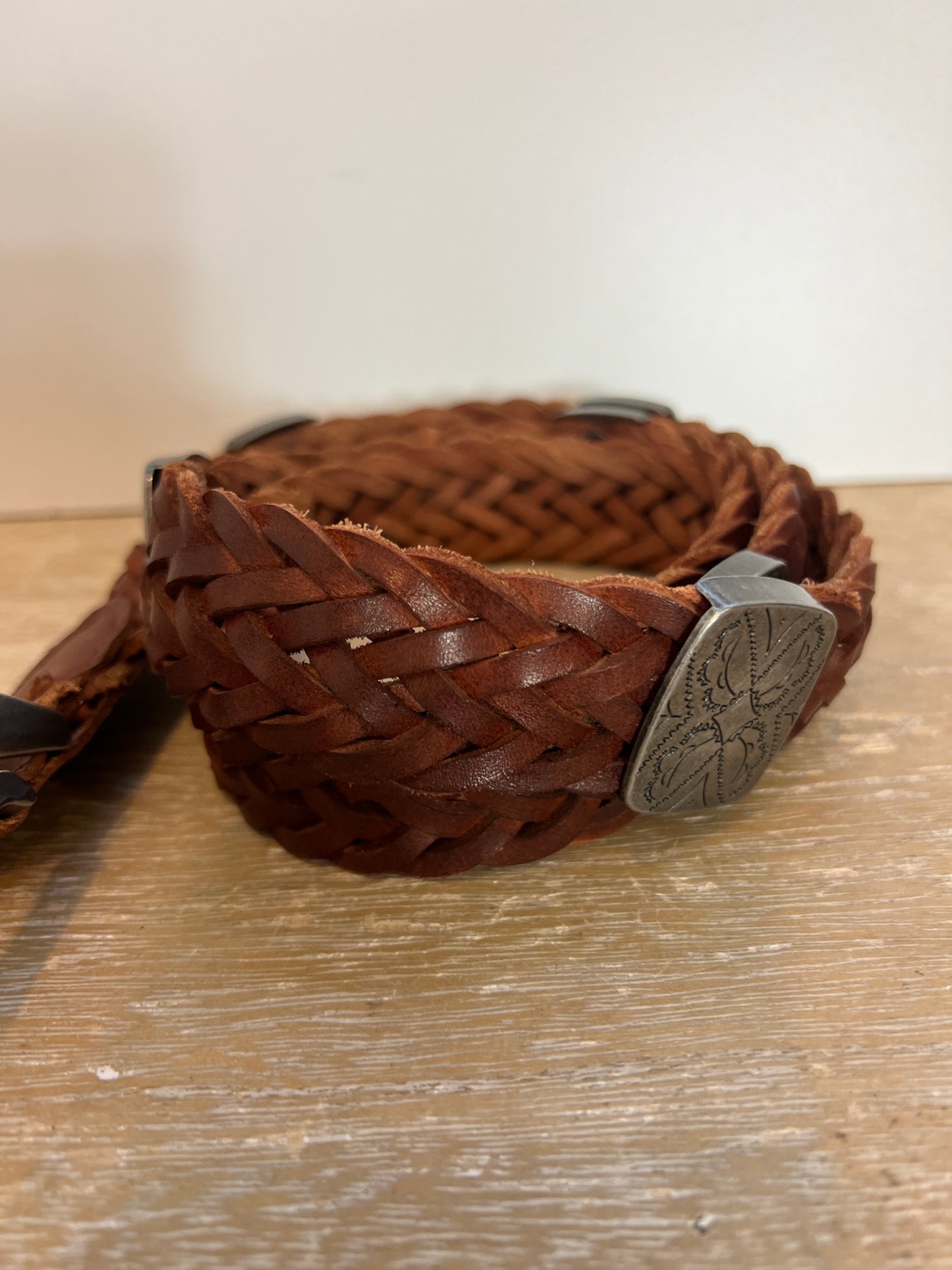 OTRAS. Cinturón trenzado marrón T.m