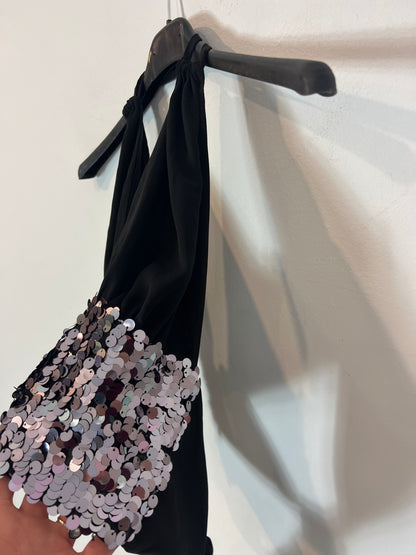 THE ARE. Black sequin knotted top. TS