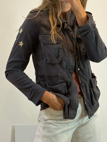 REIKO. Chaqueta azul estilo militar bordados