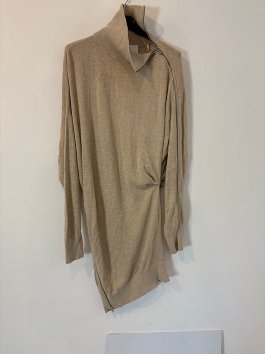 ISABEL MARANT. Vestido corto punto beige cremalleras