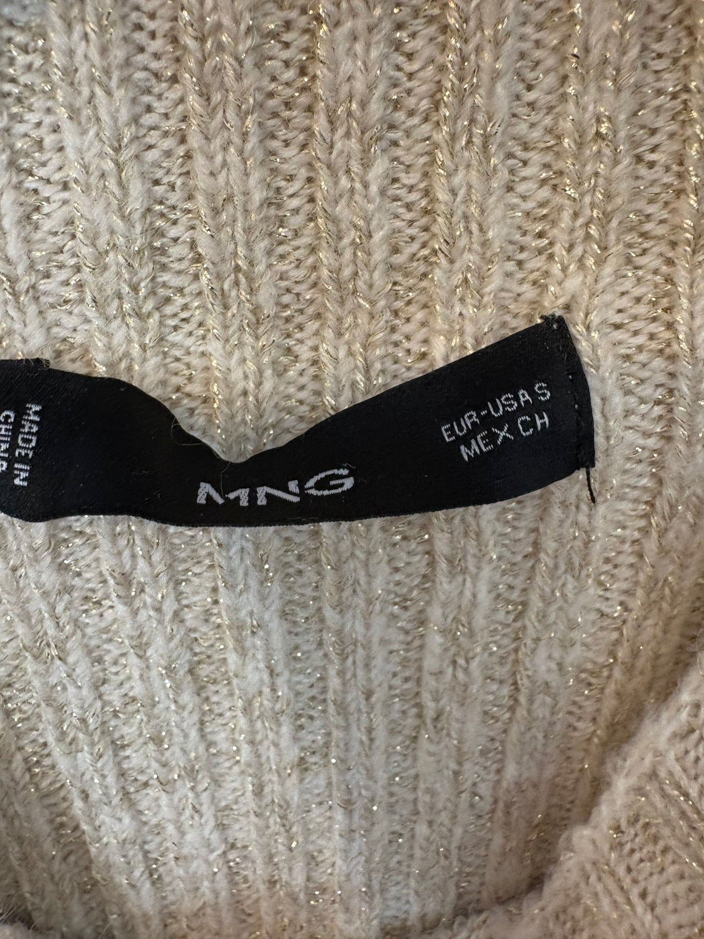 MANGO. Beige ribbed sweater with threads. TS