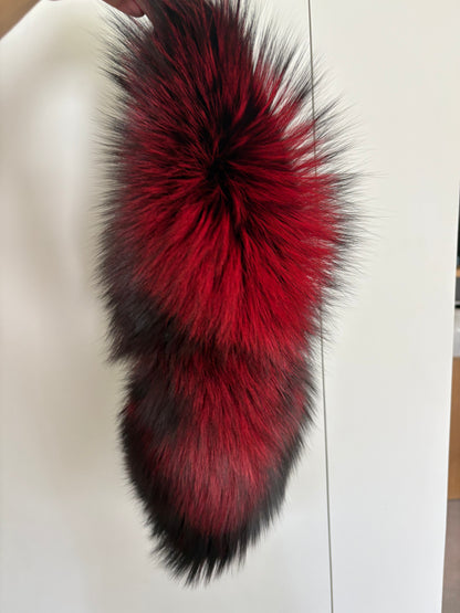 Cuello pelo rojizo