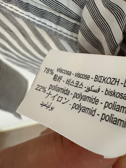 ZARA. Blusa rayas asimétrico T.xs