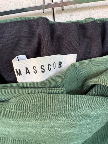 MASSCOB. Pantalón verde textura