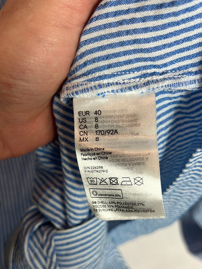 H&amp;M. Striped knotted blouse. Size 40