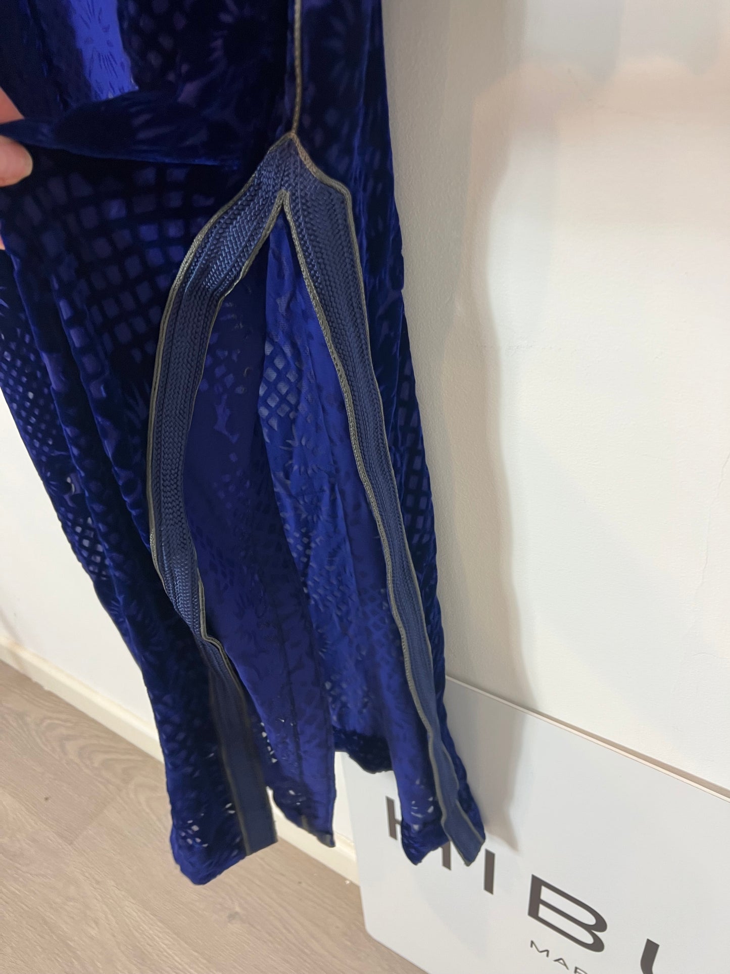 CHEZ BELHAJ. Kimono terciopelo marroquí. T M