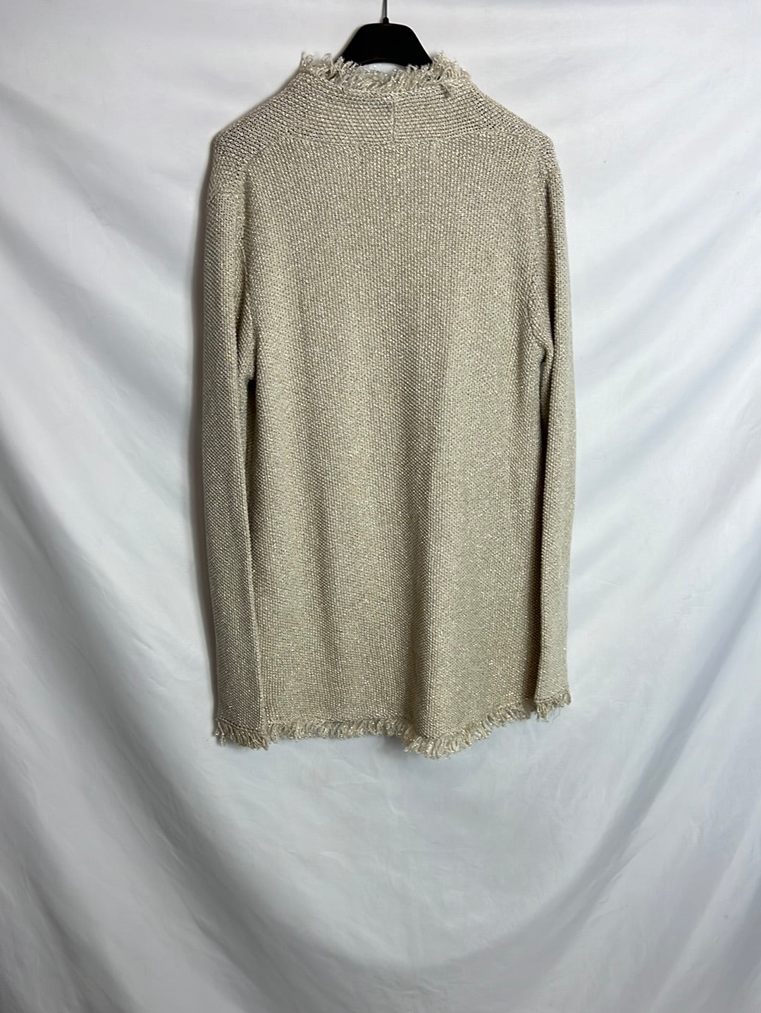 ZARA. Chaqueta punto beige hilos dorados. T M