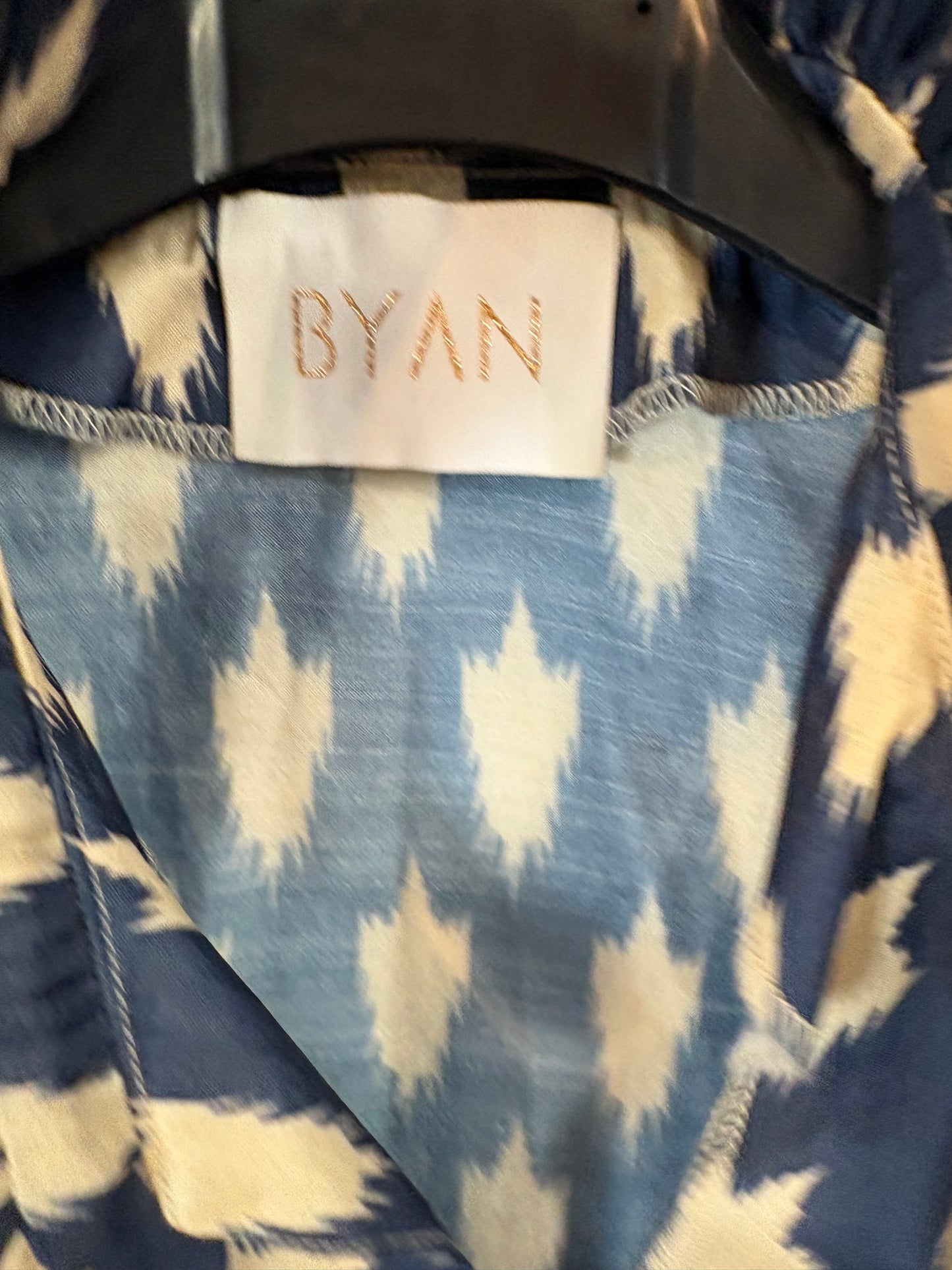 BYAN. Long blue printed Ts dress