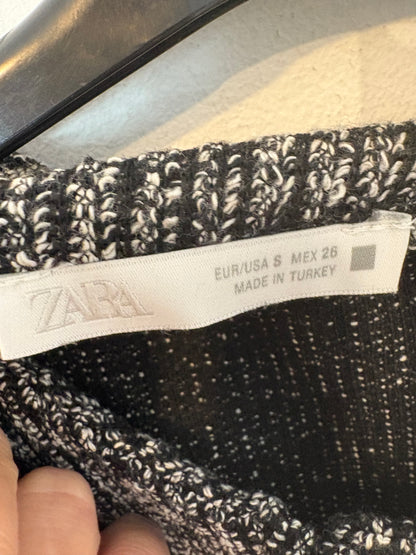 ZARA. Total look jaspeado