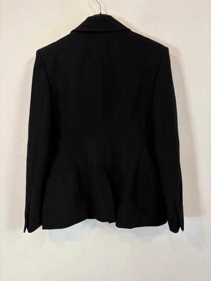 ZARA. Blazer negra detalle cintura
