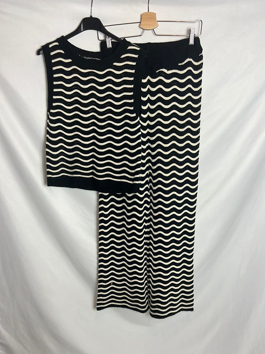 OTRAS. Total look crochet bicolor zig zag. T S/M