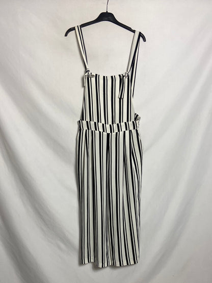 STRADIVARIUS. Peto blanco rayas negras. T M