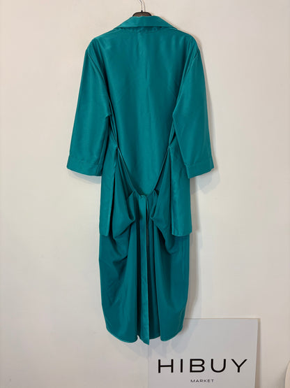 DUYOS. Vestido satinado dos piezas