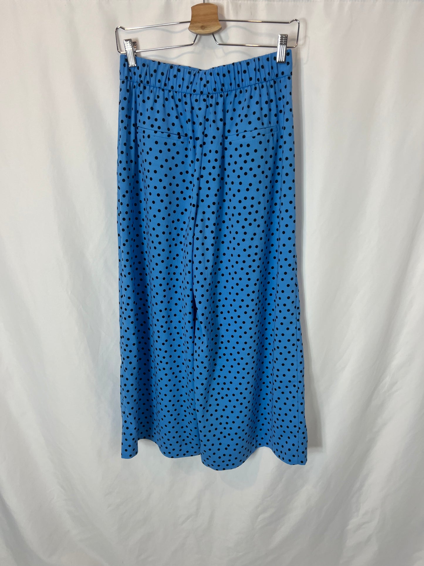 ZARA. Flowy blue culottes. TS