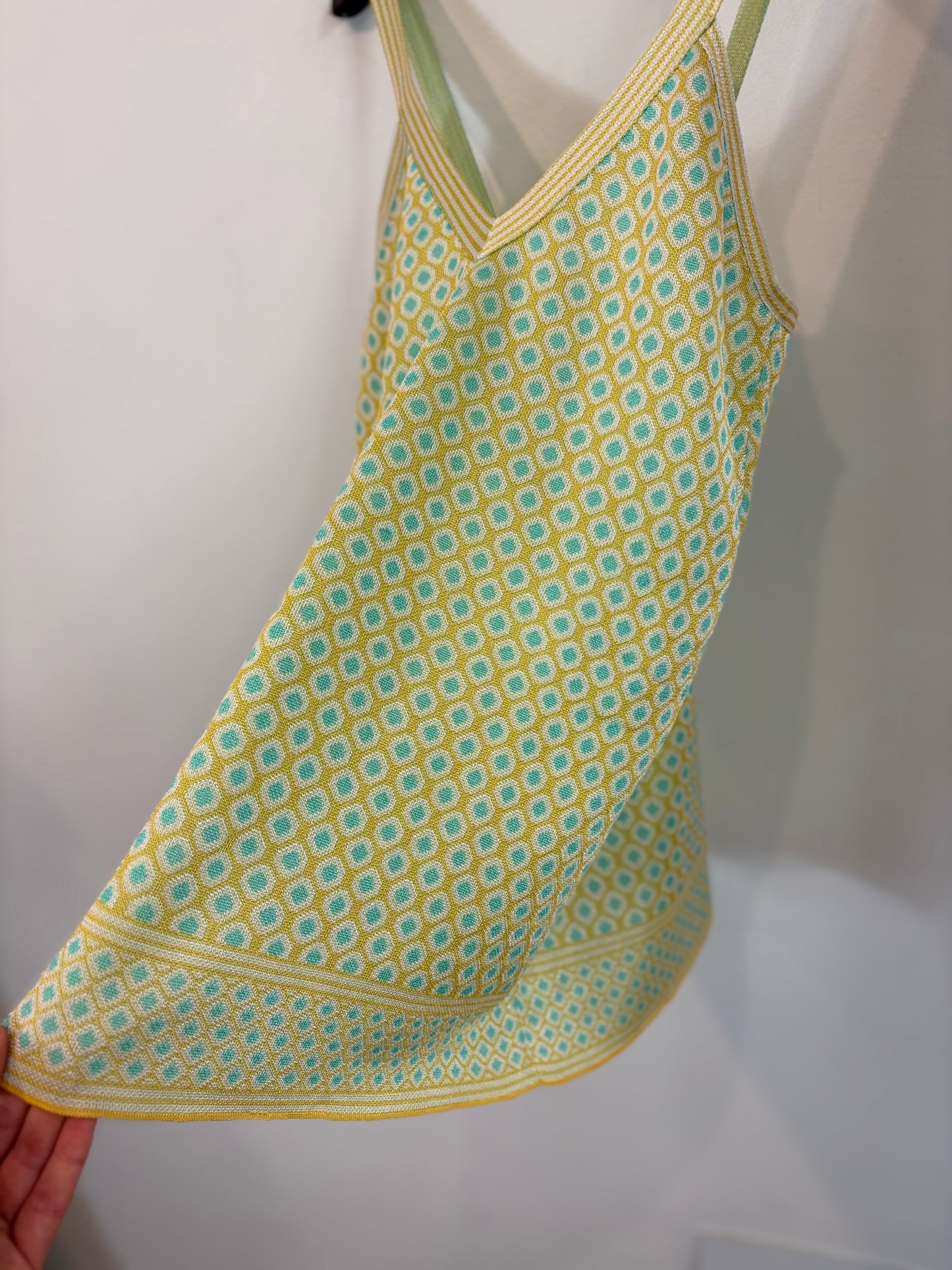 ZARA. Conjunto punto estampado geométrico