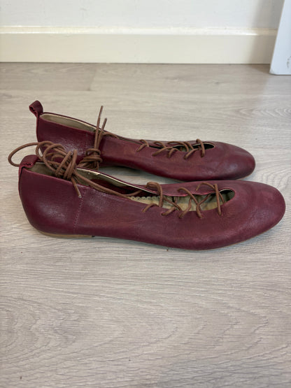 BOBO´S. Bailarina granate piel tiras
