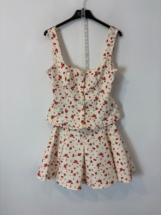ZARA. Conjunto falda y top flores mini