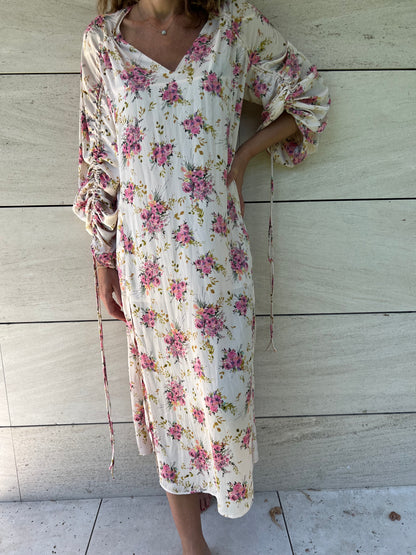 MANGO. Vestido beige flores  T.xs