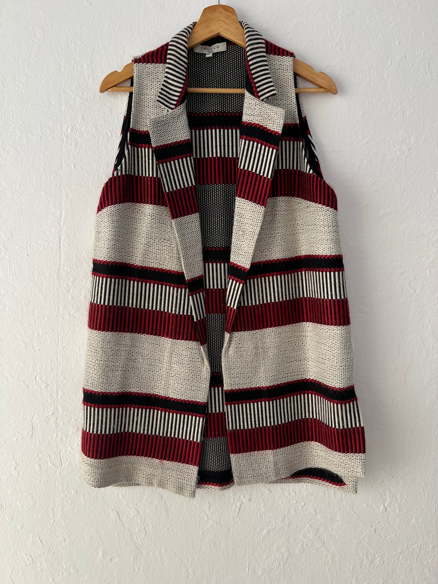 TRUCCO. Conjunto falda y chaleco T.s
