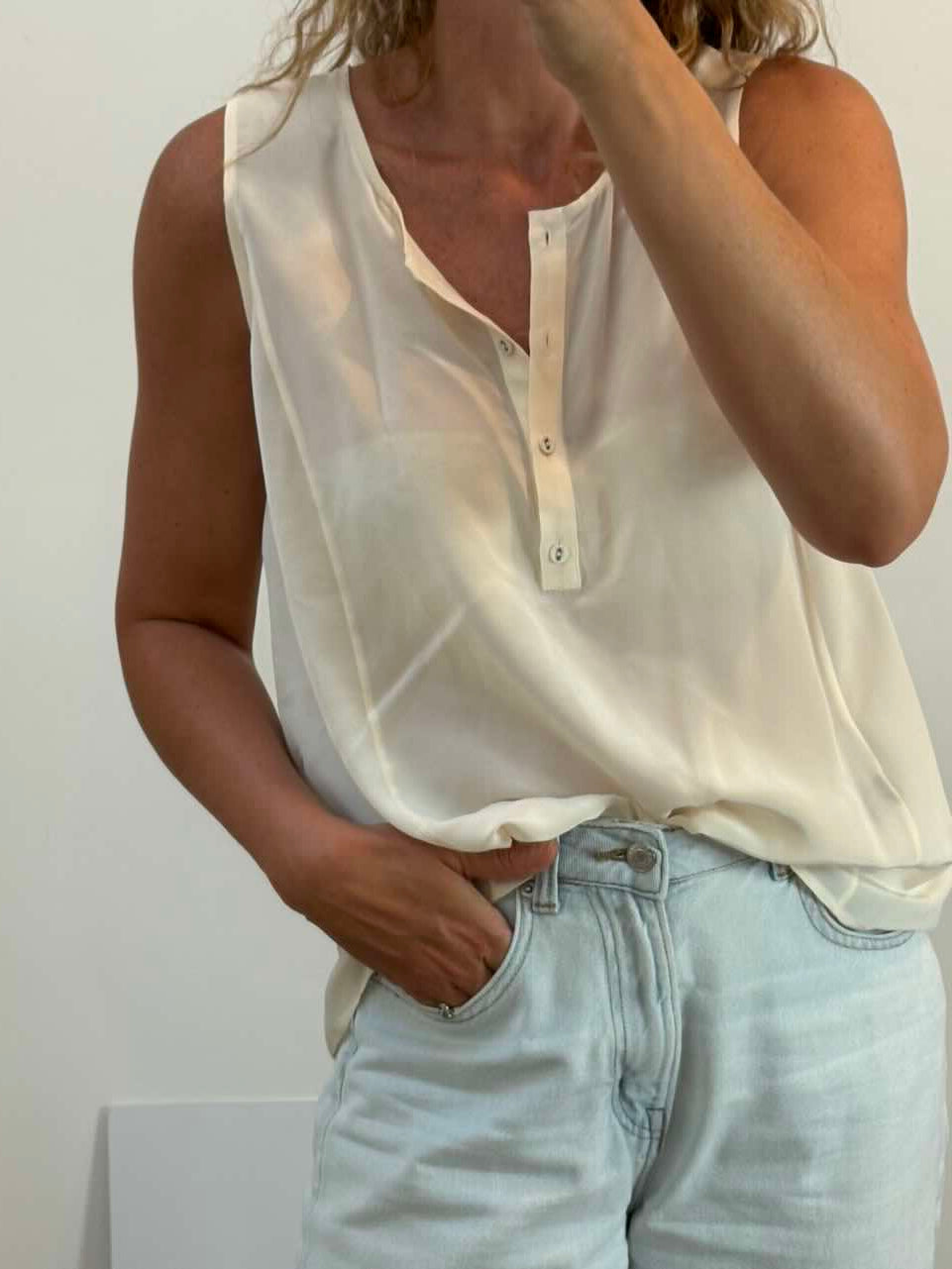 COMPTOIR DES COTONNIERS. Top beige seda