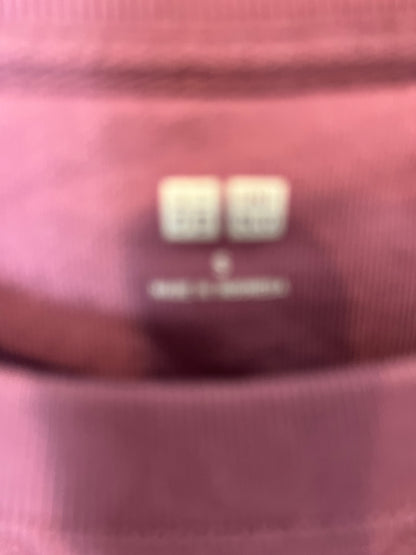 UNIQLO. Basic purple sweatshirt. T.S.