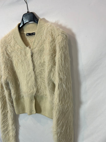 ZARA. Beige furry Ts sweater