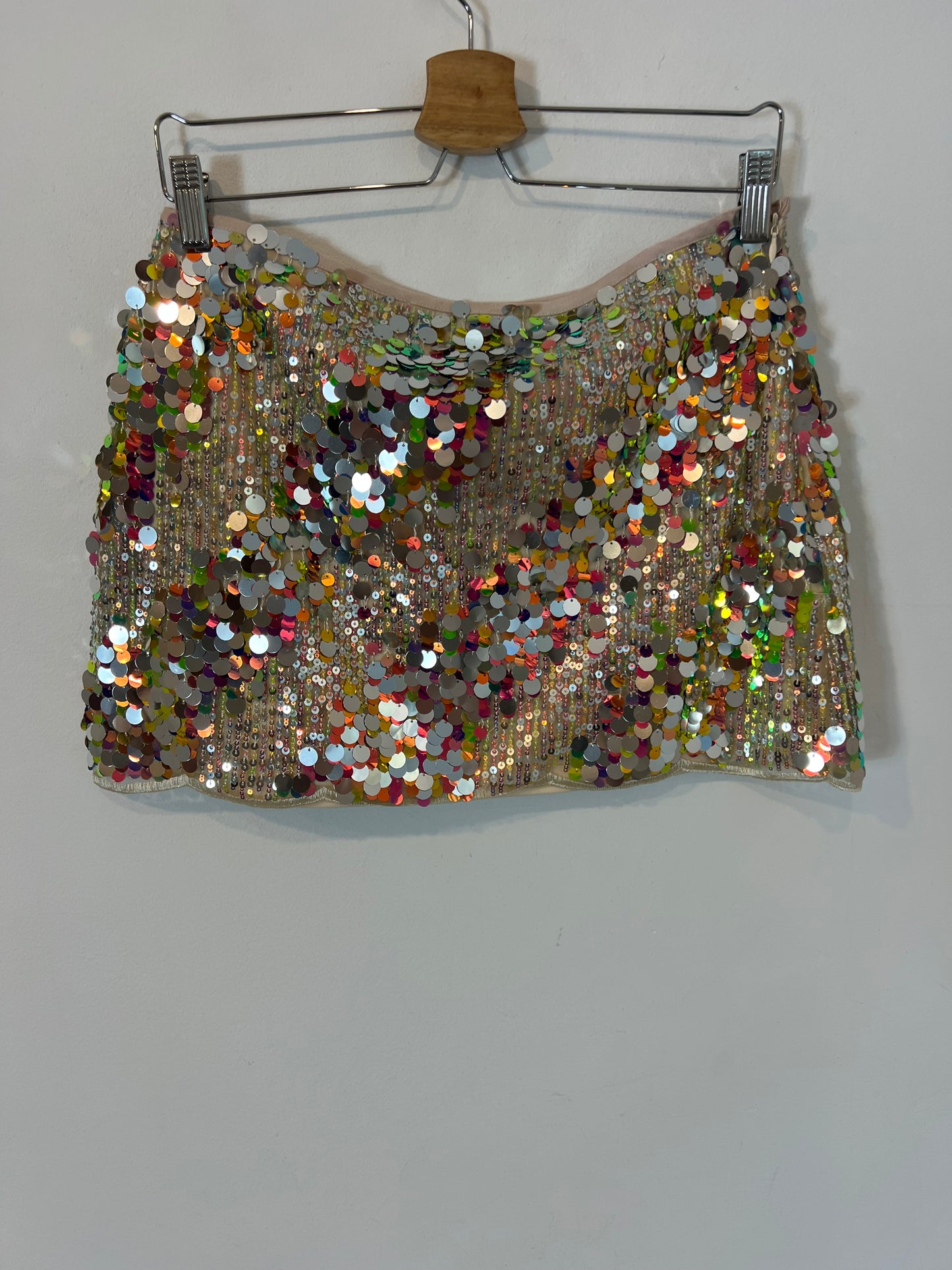 ZARA. Falda corta lentejuelas T.s