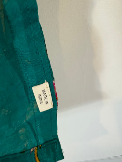 OTRAS.Falda bordados aberturas. T S