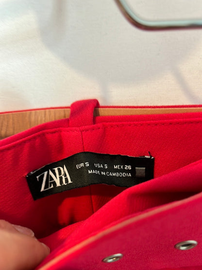 ZARA. Pantalón pinza rosa fucsia. T S