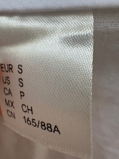 H&M. Blusa blanca lazadas