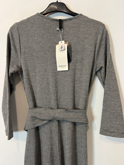 STRADIVARIUS. Mono largo pata de gallo