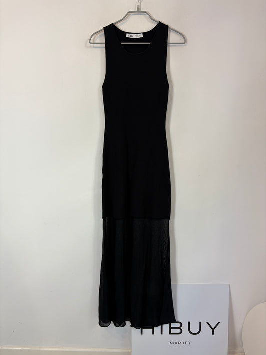 ZARA. Vestido largo punto elástico