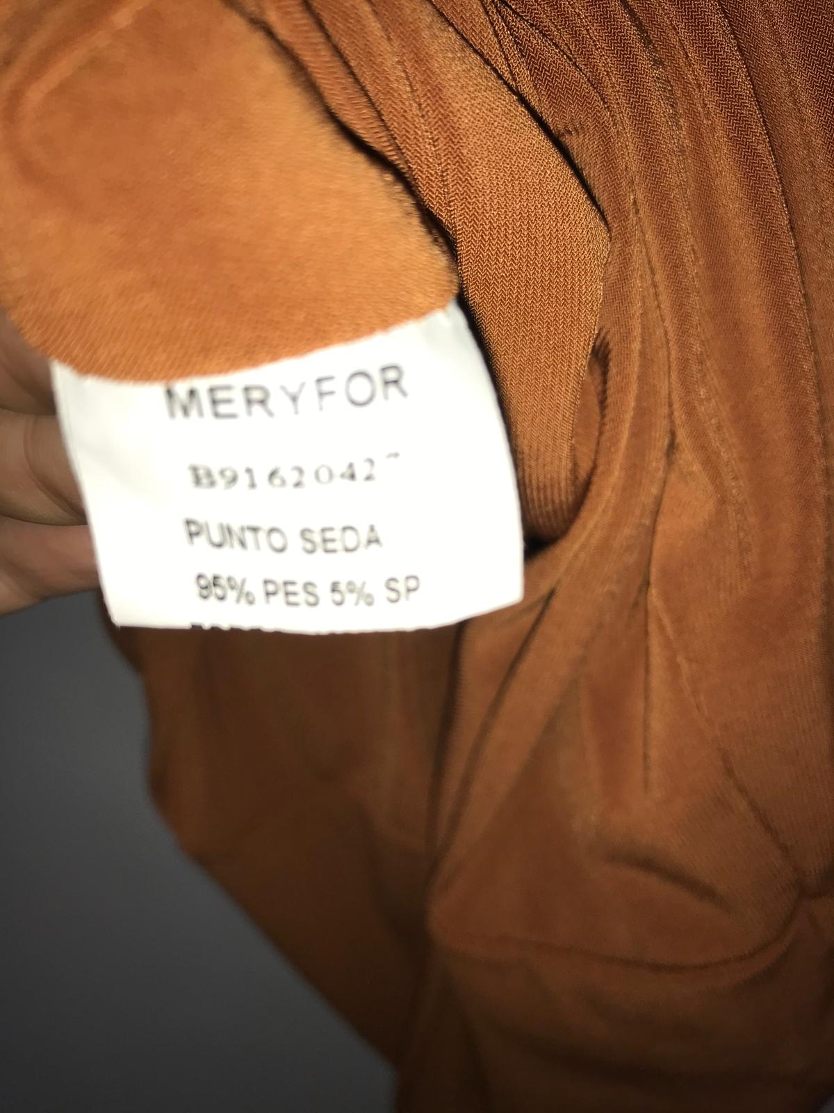 MERYFOR. Vestido corto punto seda caldero