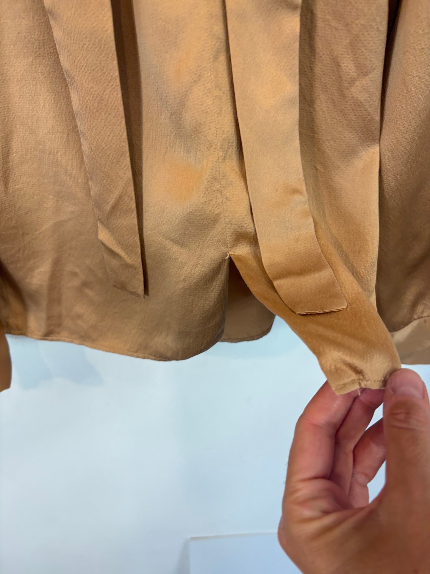 FORTE FORTE. Bowed silk blouse. TS/M