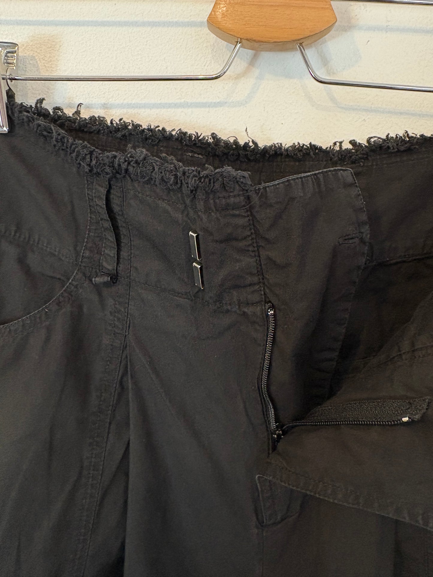 MARE DI LATTE. Pantalón pinzas textura