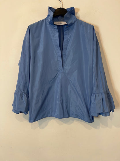 MENHCEN TOMAS. Blusa azul textura