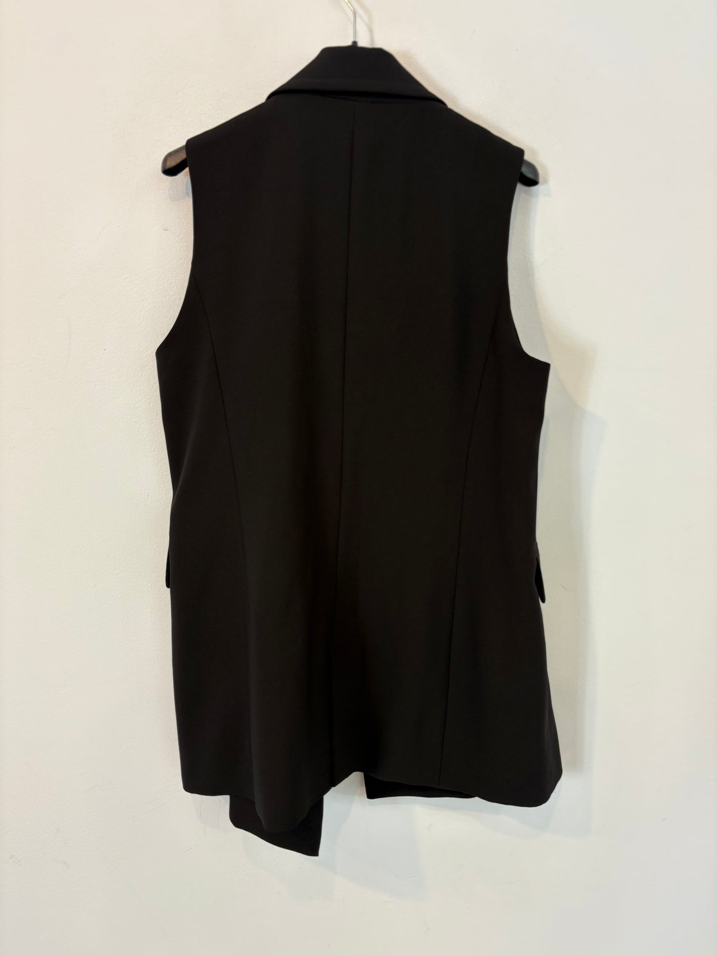 ZARA. Chaleco negro largo. T S