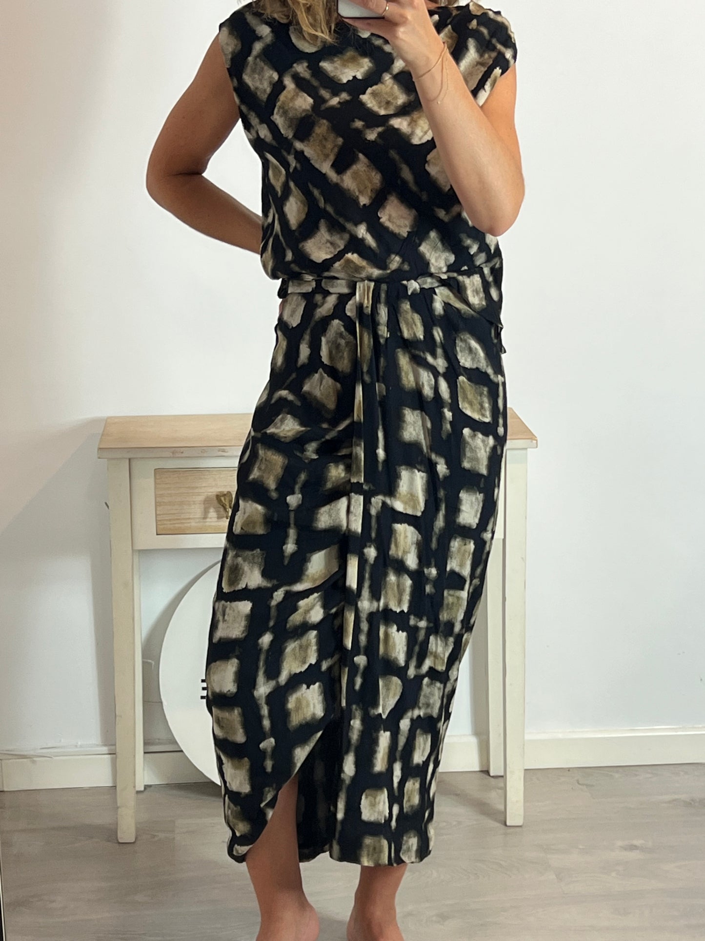 ZARA. Falda midi estampada efecto pareo. T S