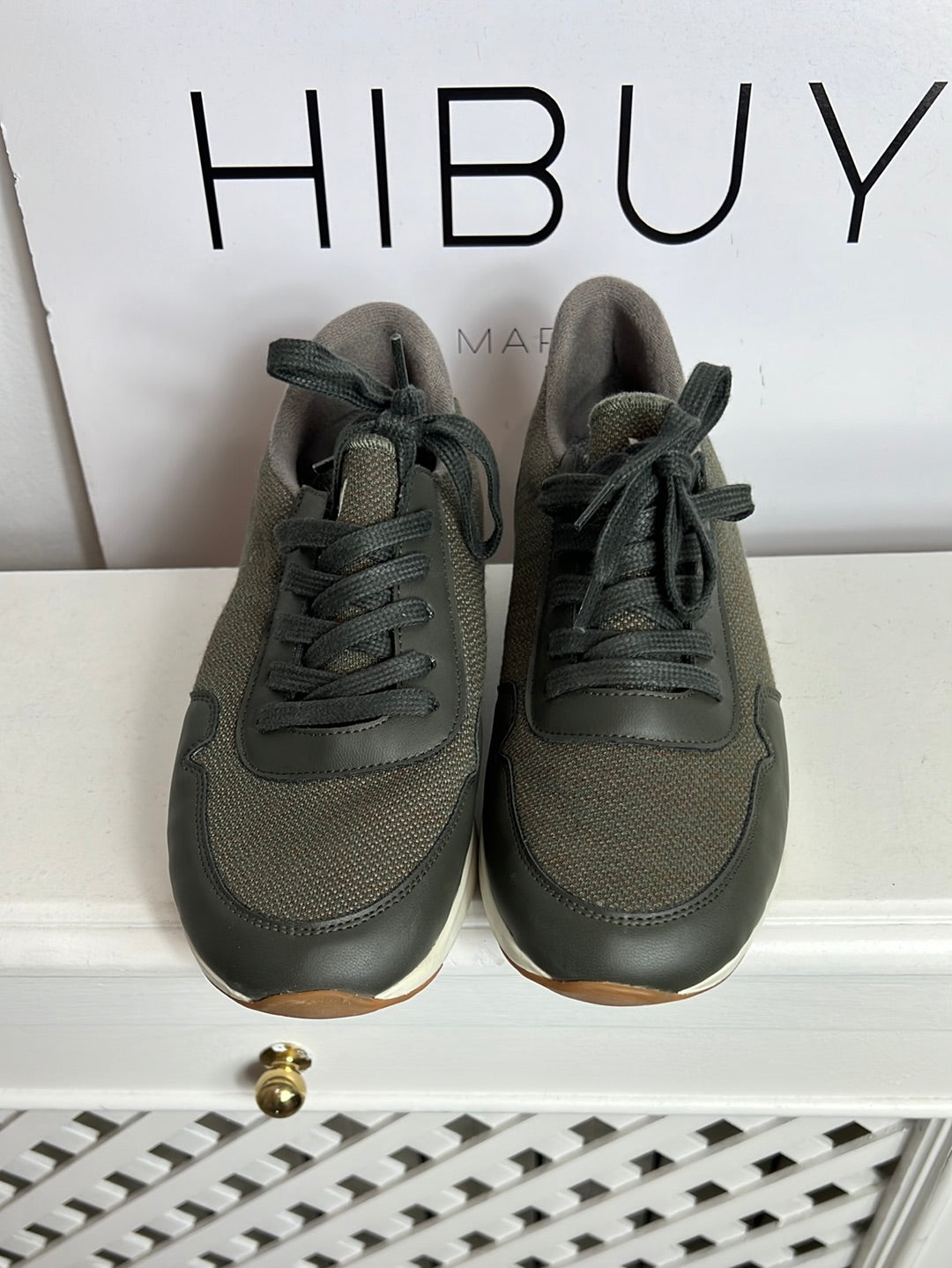 YUCCS. Zapatillas verde textura. T37