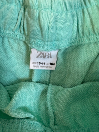 ZARA. Conjunto felpa  verde agua dibujos. T 13-14 años (xs)
