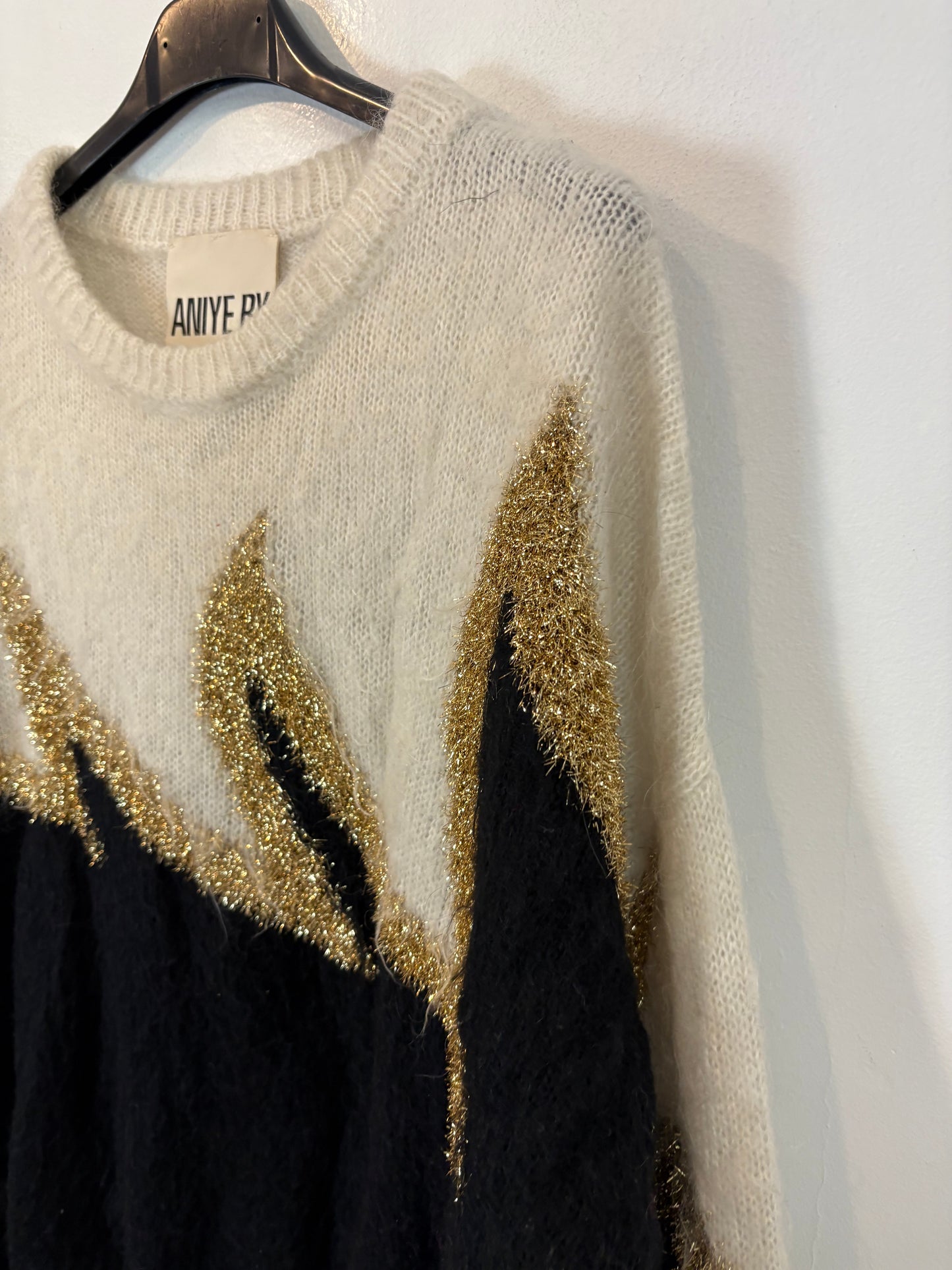 ANIYE BY. Gold thread sweater. TS