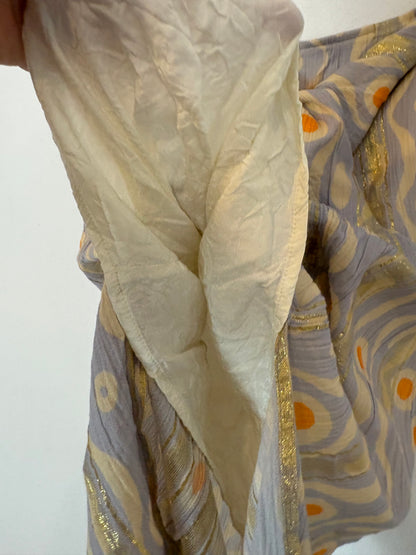 MAKSU. Falda midi detalles dorados