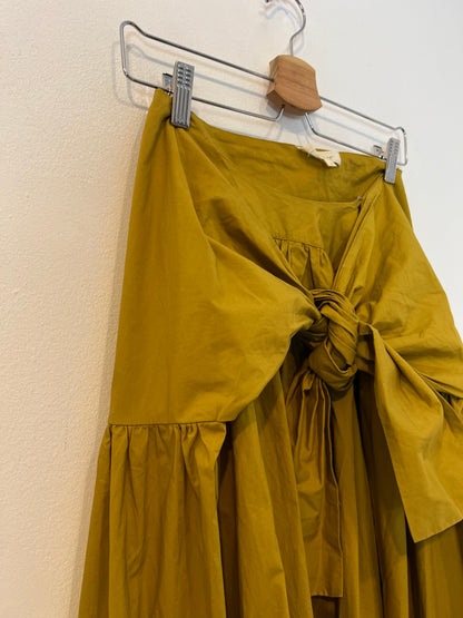 IS COMING. Falda larga mostaza