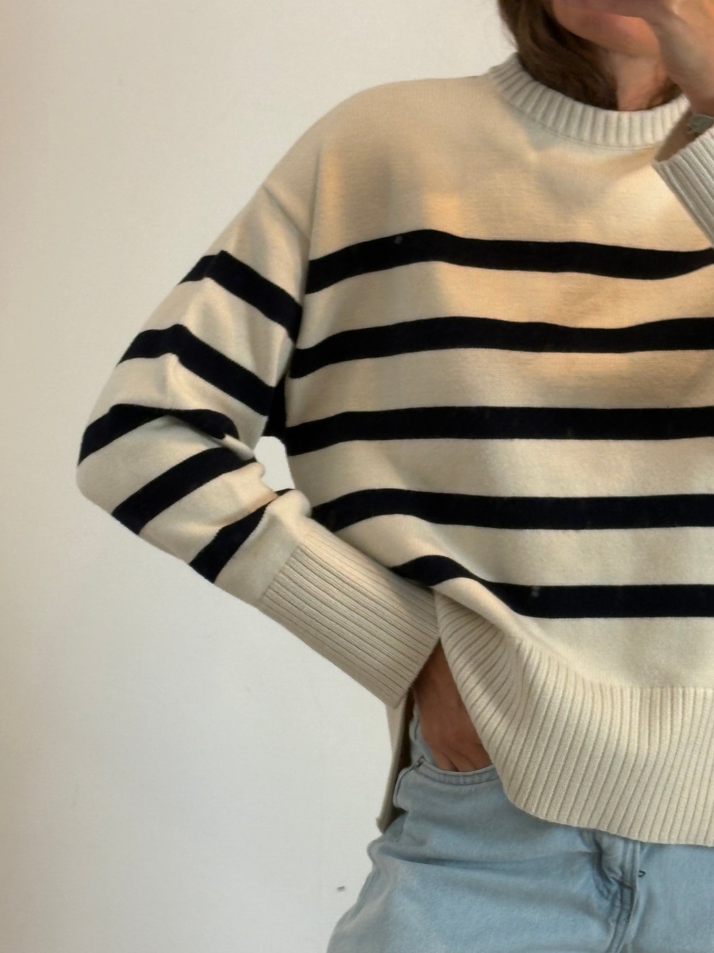 ZARA. Dark blue striped sweater, TS