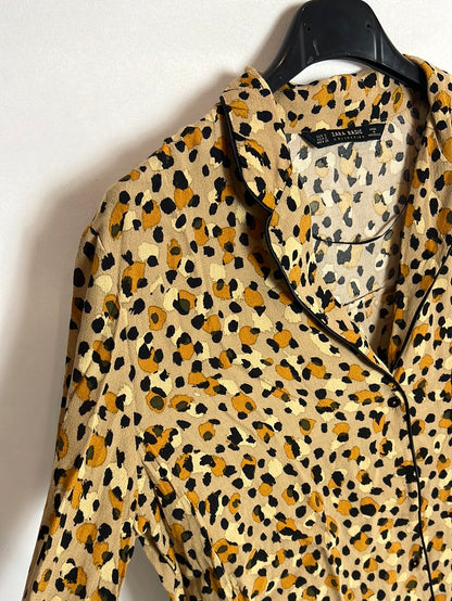 ZARA. Ts print blouse