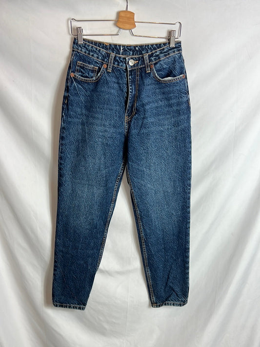 ZARA. Denim estilo mom fit oscuro. T36