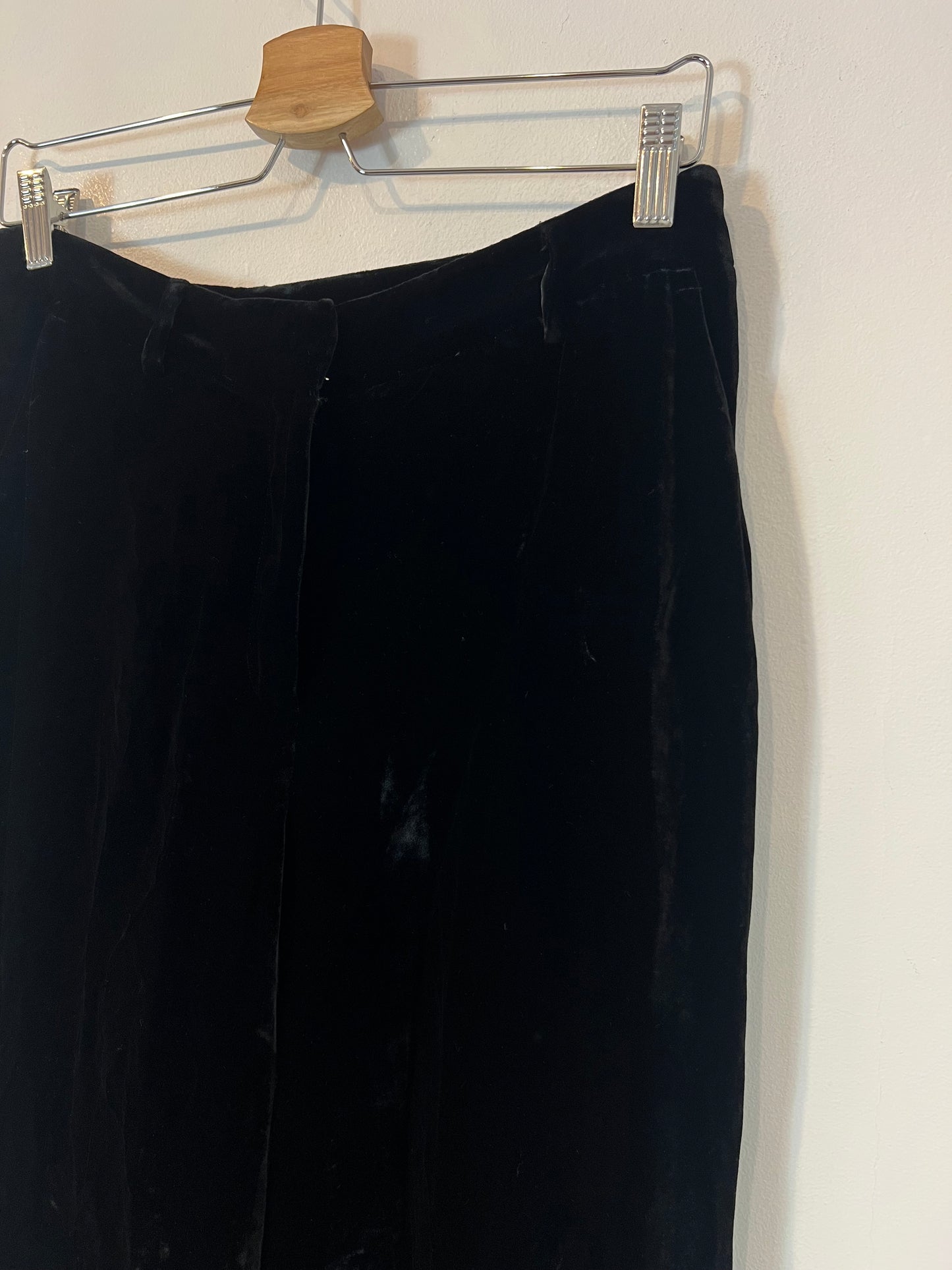 ZARA. Beige flowing blouse. Size M