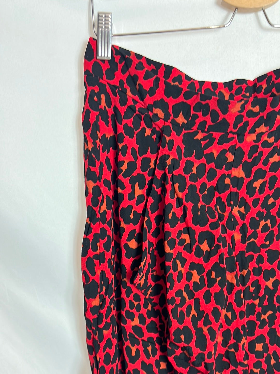 ZARA. Falda midi animal print. T L